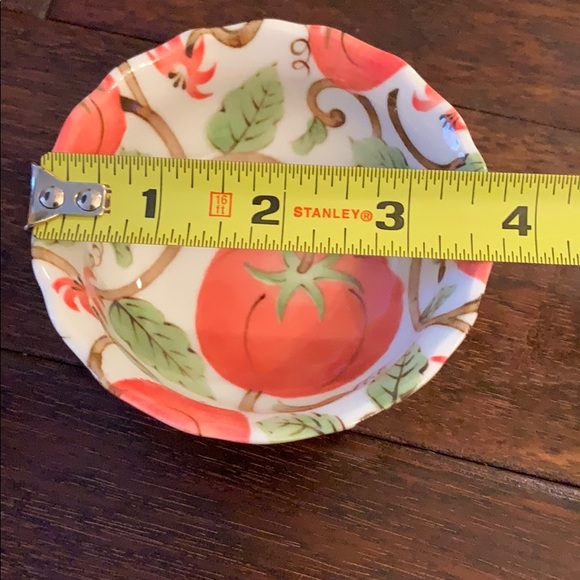 Small porcelain bowl from Japan w/ tomato vine 🍅 - Picture 4 of 6
